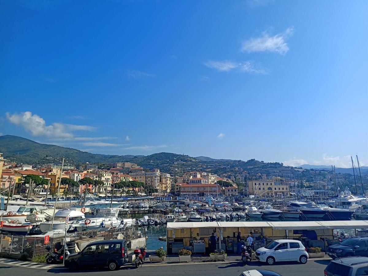 Kadevi Sanremo -Garage Privato, Biciclette- Apartment Luaran gambar